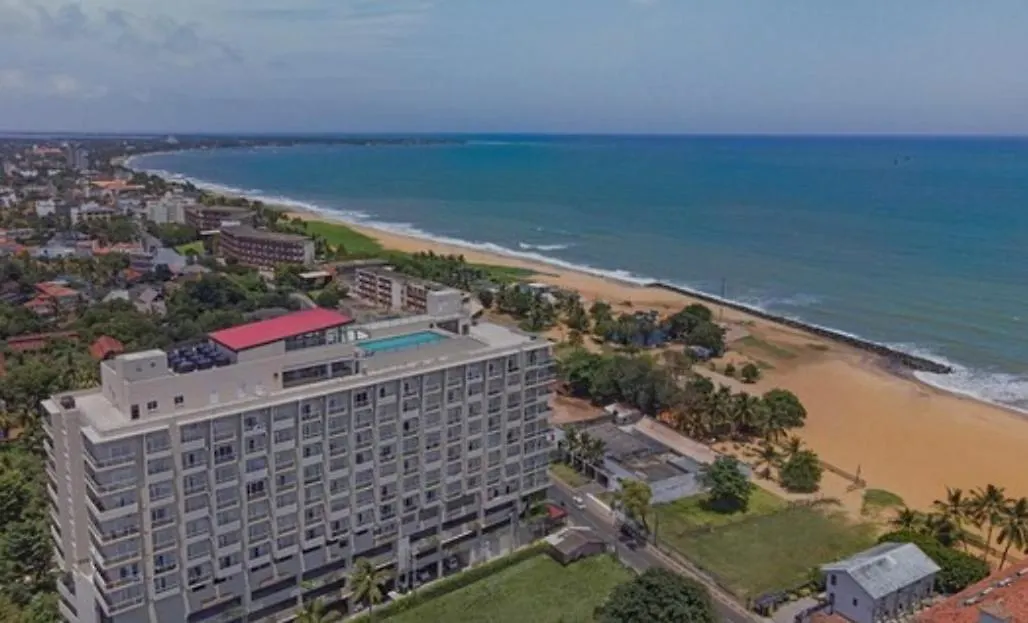 Ocean Breeze Negombo - Alandra Apartment