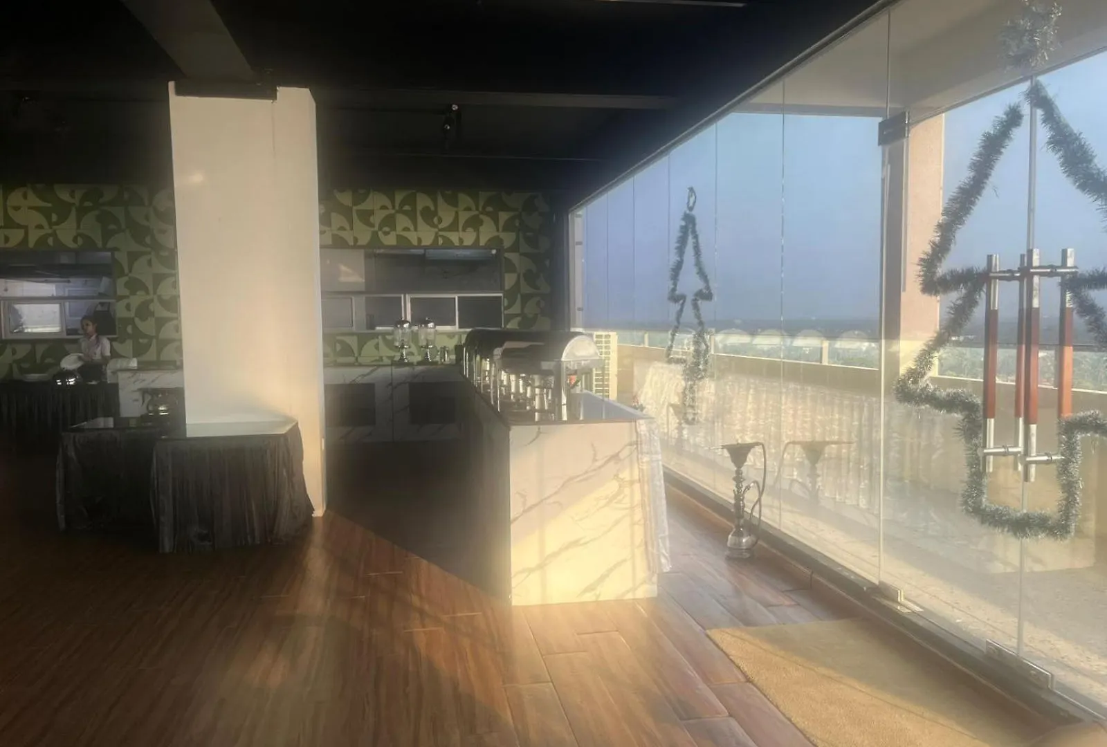 Ocean Breeze Negombo - Alandra Apartment
