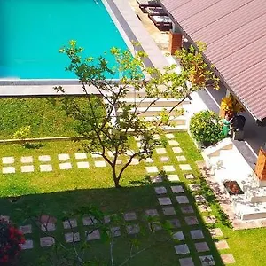 Bed and breakfast Wood, Negombo